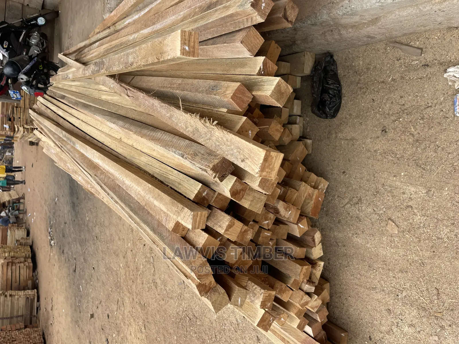 Ceiling Wood ( Noggings )