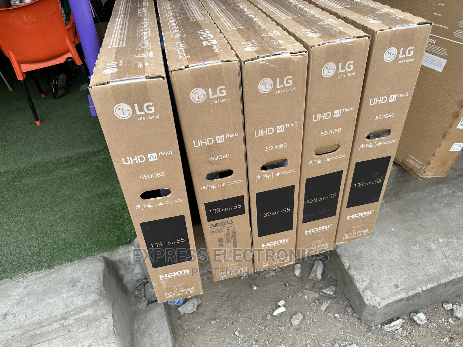 UHD Smart LG 55”2022model UQ8000 Series