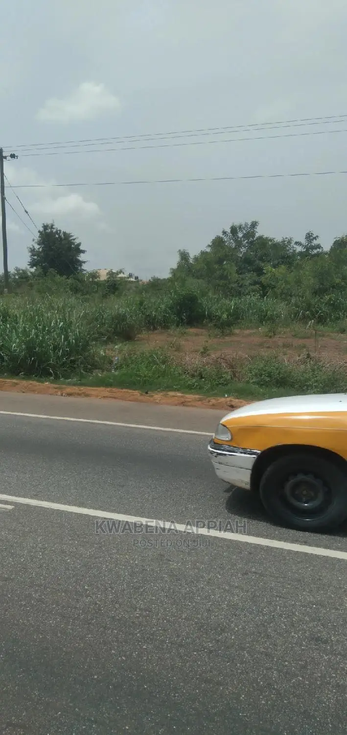 Plots of Land at Kumasi Accra Road Is on Sales
