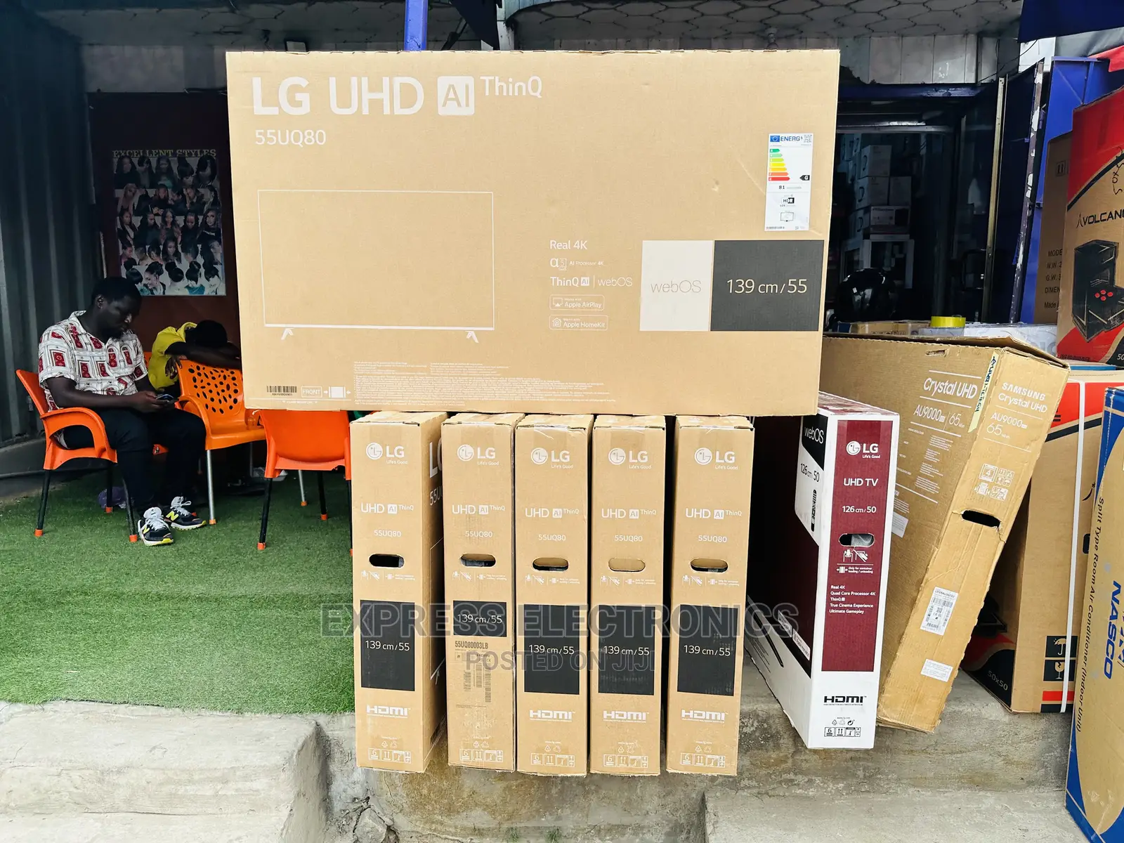 UHD Clear Cenima Smart 55”UQ80003 LG Tv 