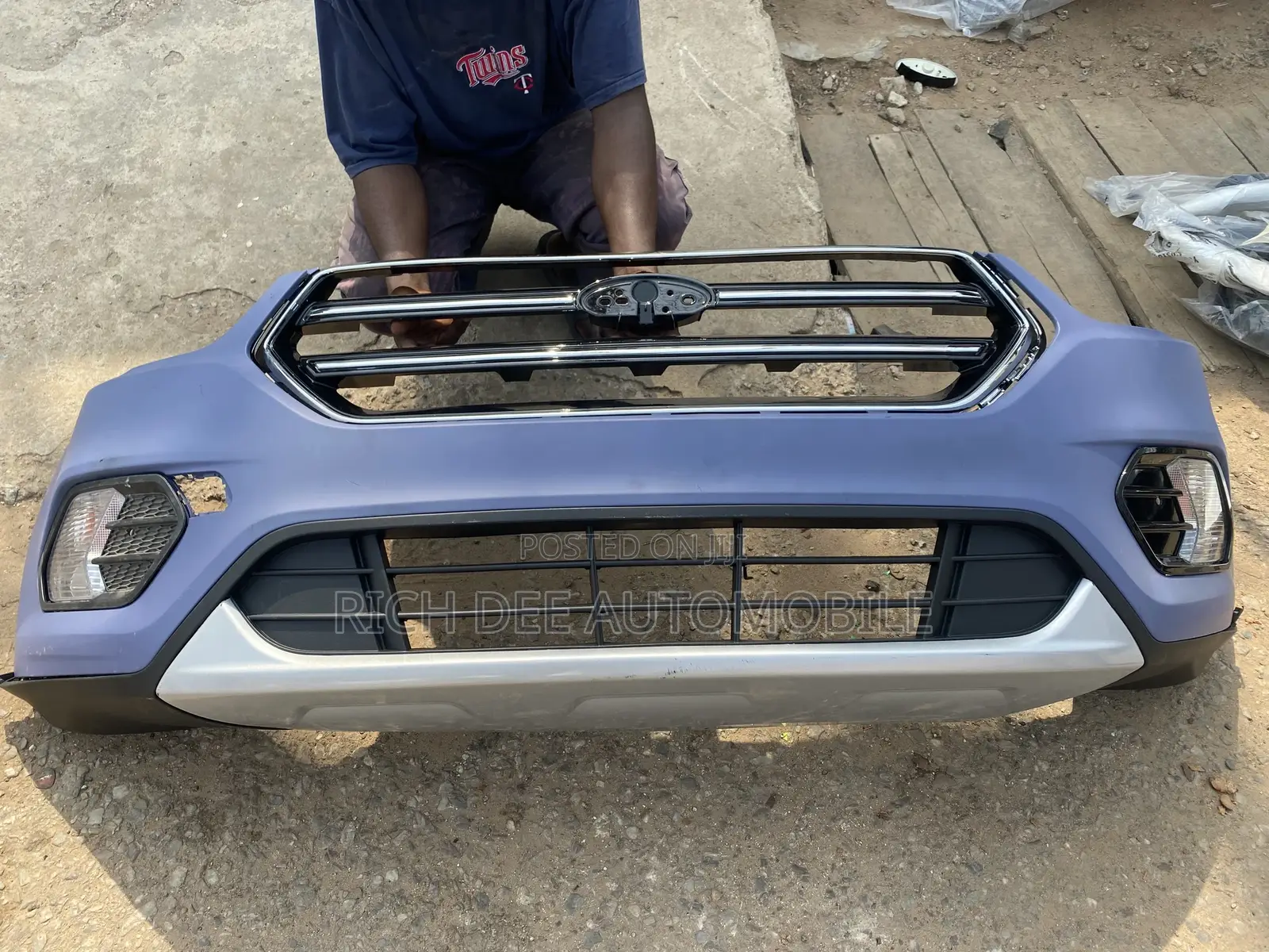 Ford Escape 2018 Front Bumper Complete