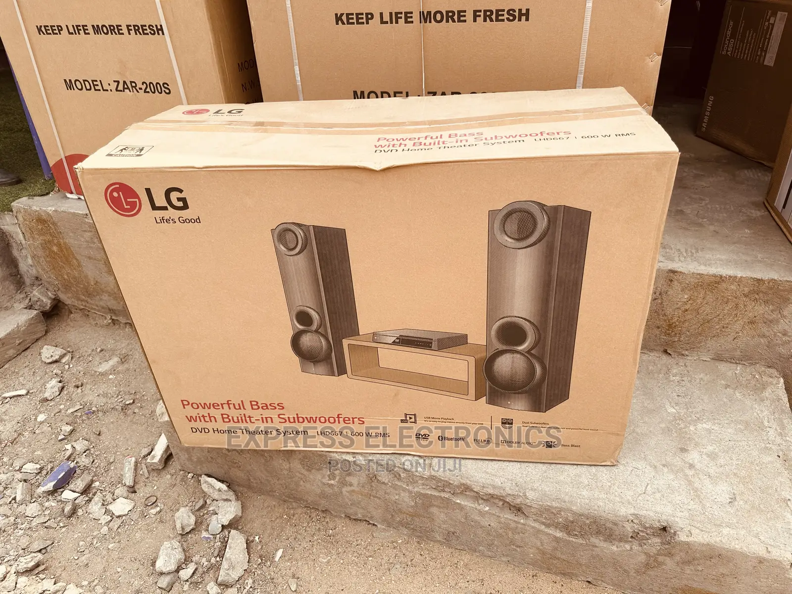 Listen and Feel the Vibe With LG DVD Home Theatre System