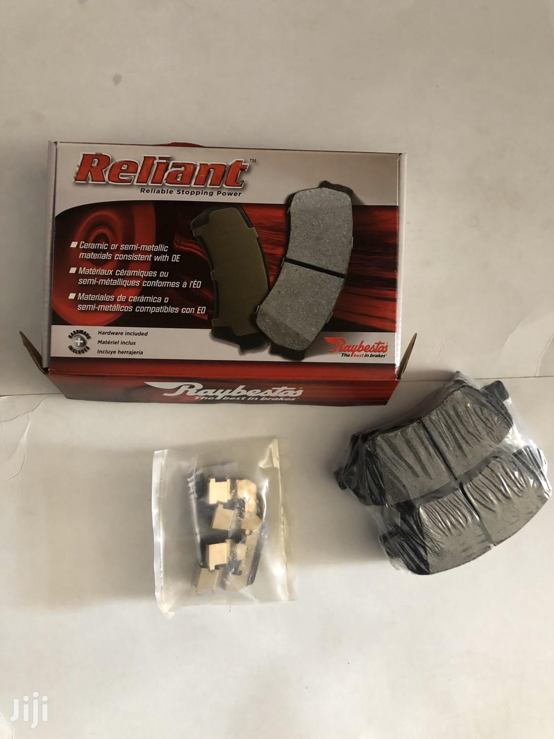 Brake Pad ( Raybestos - MGD1543CH) [FRONT]