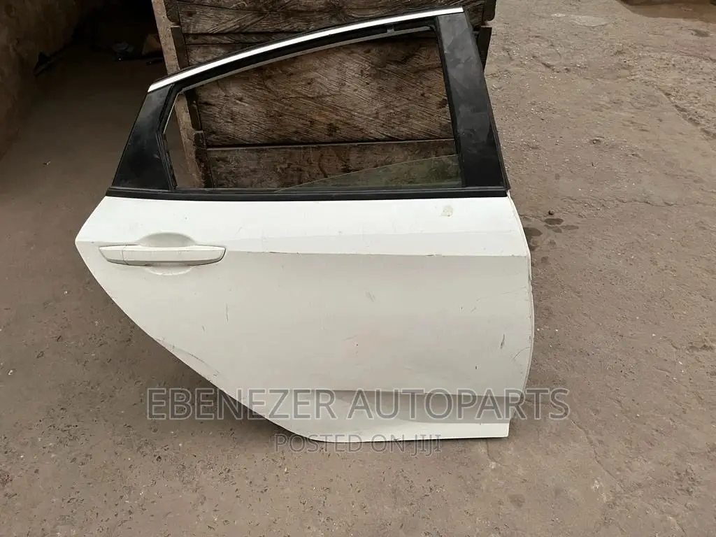 Honda Civic 2017 Doors