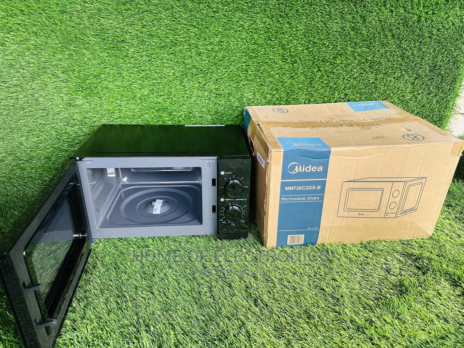Neatly Sealed in Box Midea 20L Microwave Oven