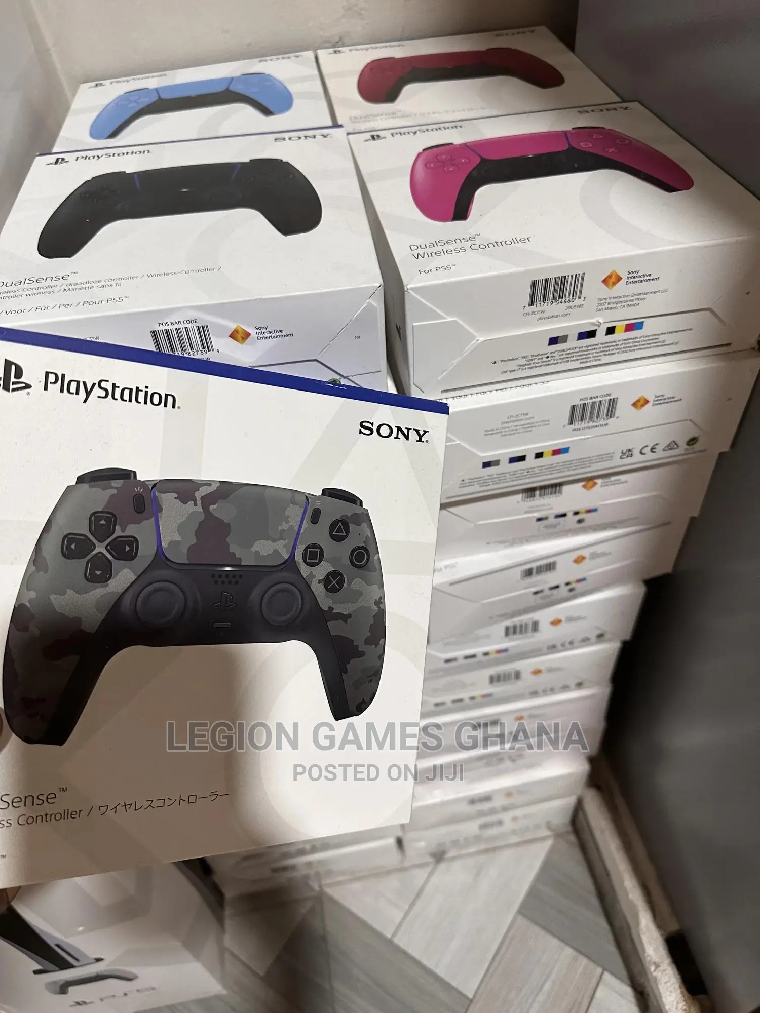 PS5 (Dualsense) Controllers