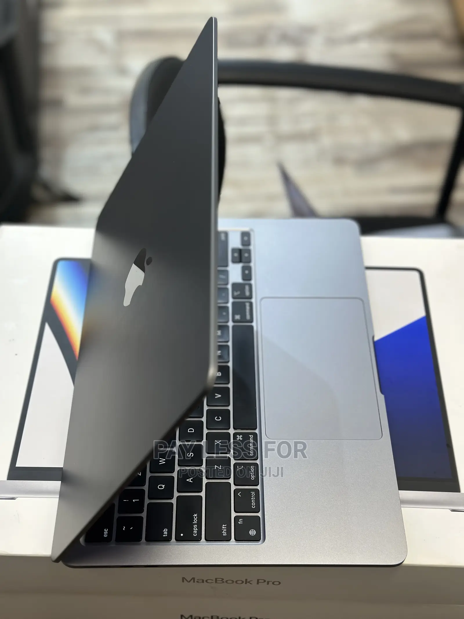 Laptop Apple MacBook Air 2022 M2 8GB Apple M2 SSD 256GB