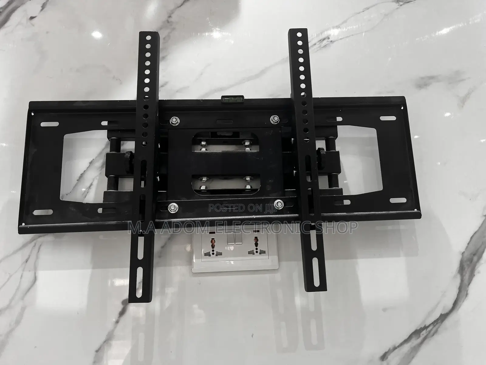 Adjustable Wall Mount 32”-70”