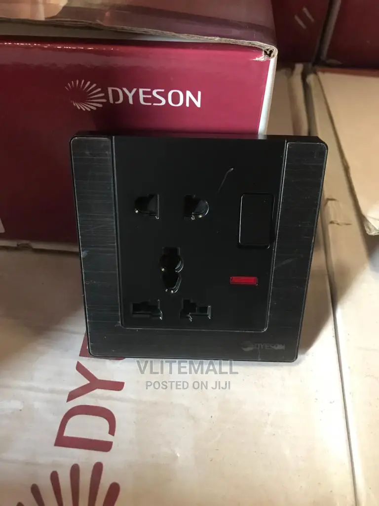 Dyeson 5pins Multi Socket R2.5 (Half Black)