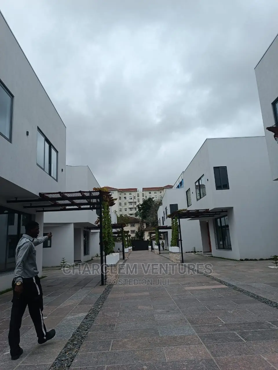 3bdrm Townhouse / Terrace in Charclem Ventures, Accra Metropolitan