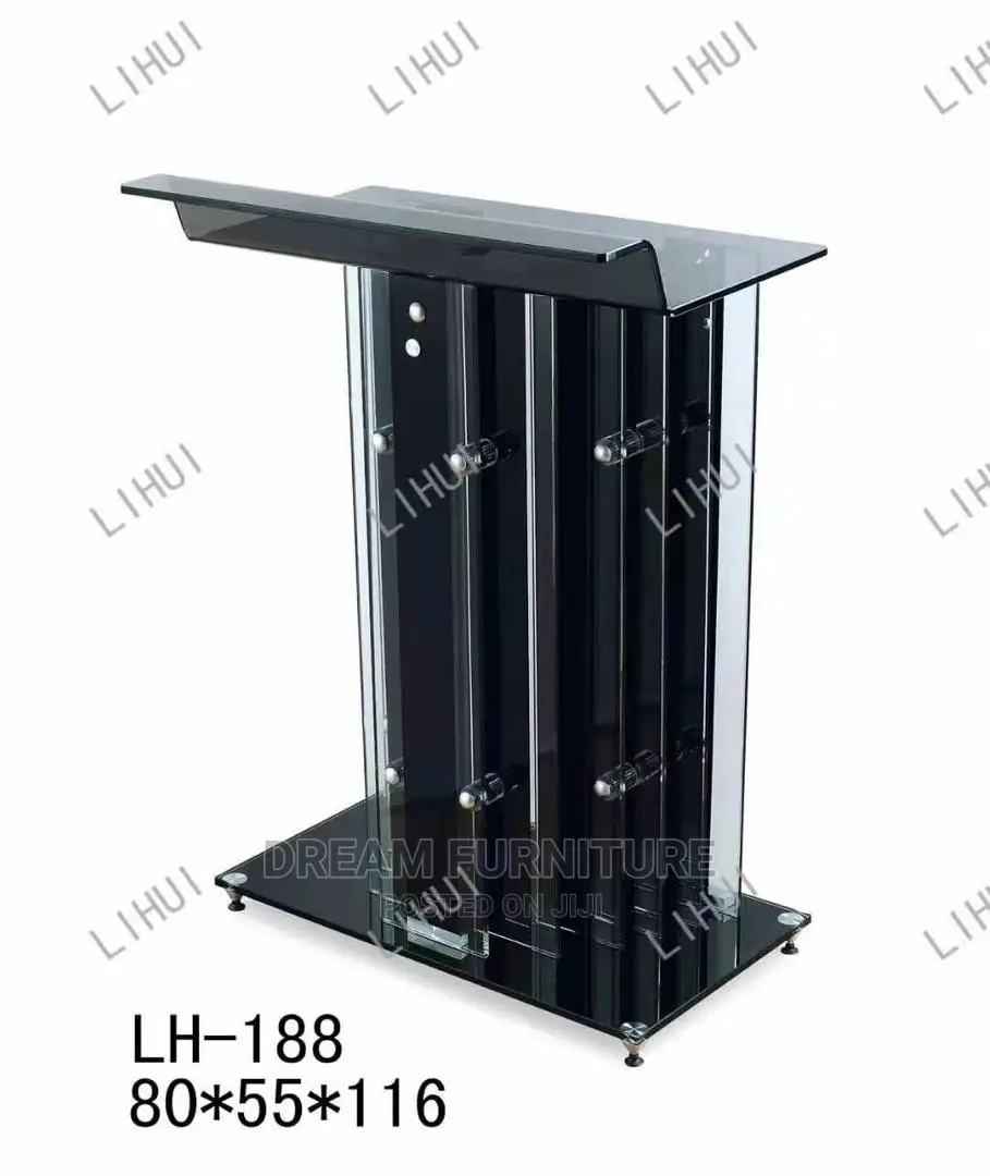 Neat Tempered Glass Pulpit