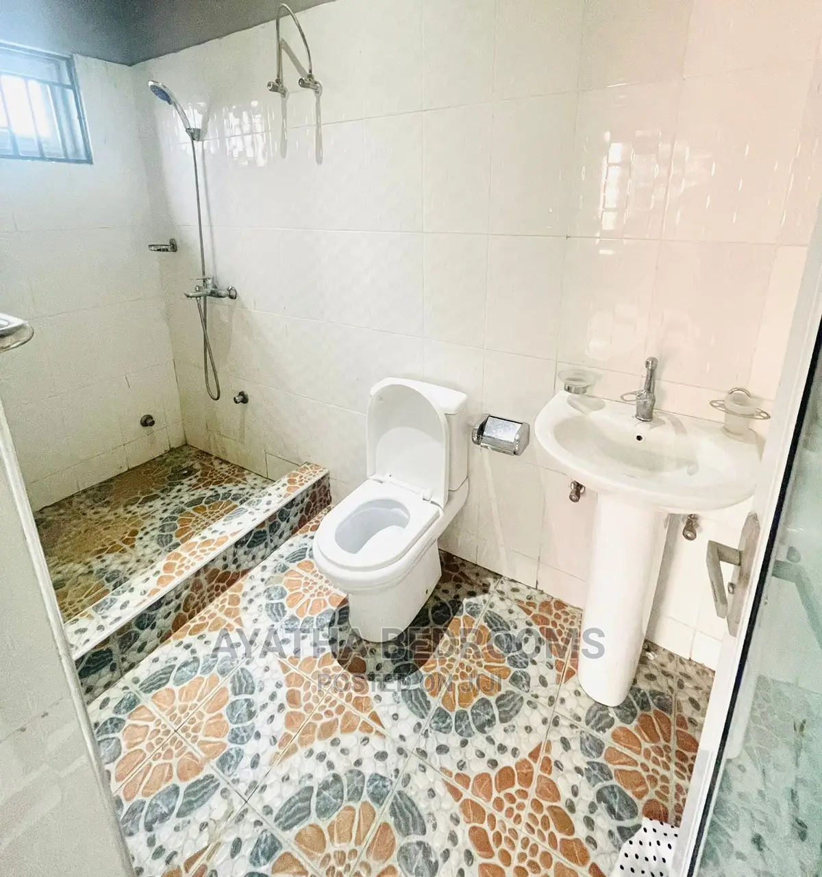 3bdrm Apartment in Ayathar Bedroom, Coca Cola for Rent