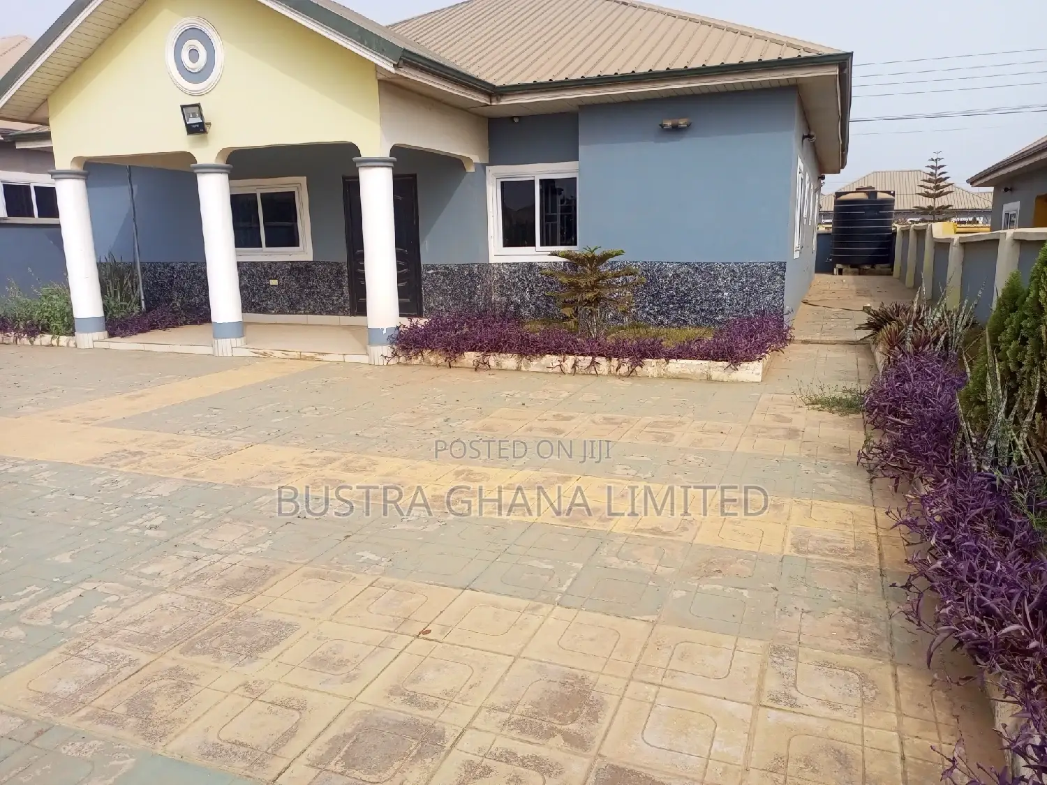 3bdrm House in Tema Community 25 for sale