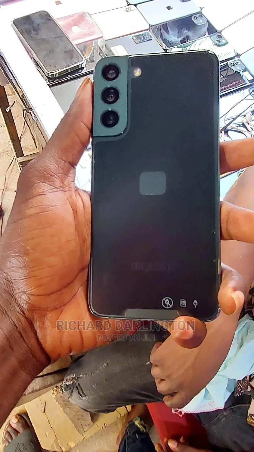 New Samsung Galaxy S22+ 5G 128 GB