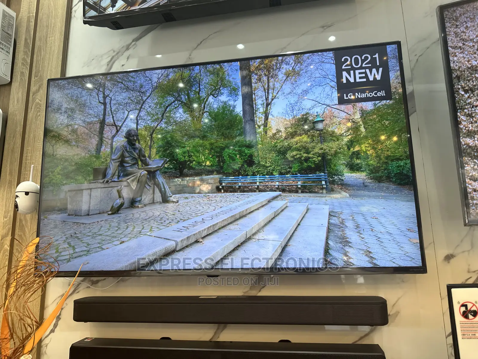 Self Luminous Nanocell Display LG UHD Smart 55”Nano75 Tv