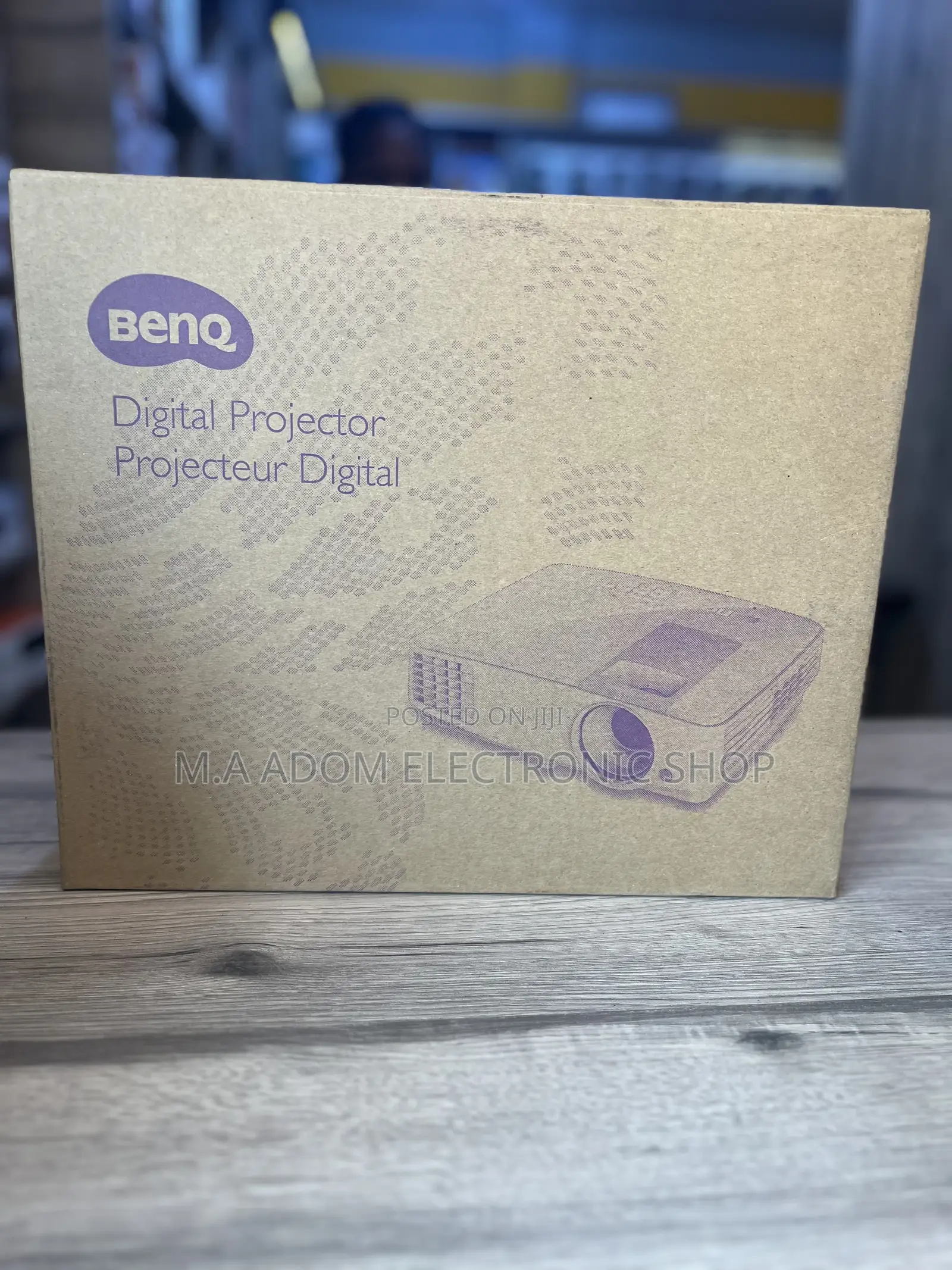 Beng 527 3300 Lumen Projector