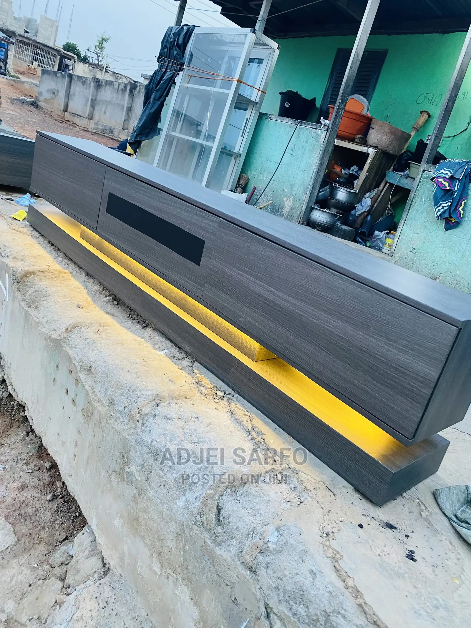 Original Led Tv Stand