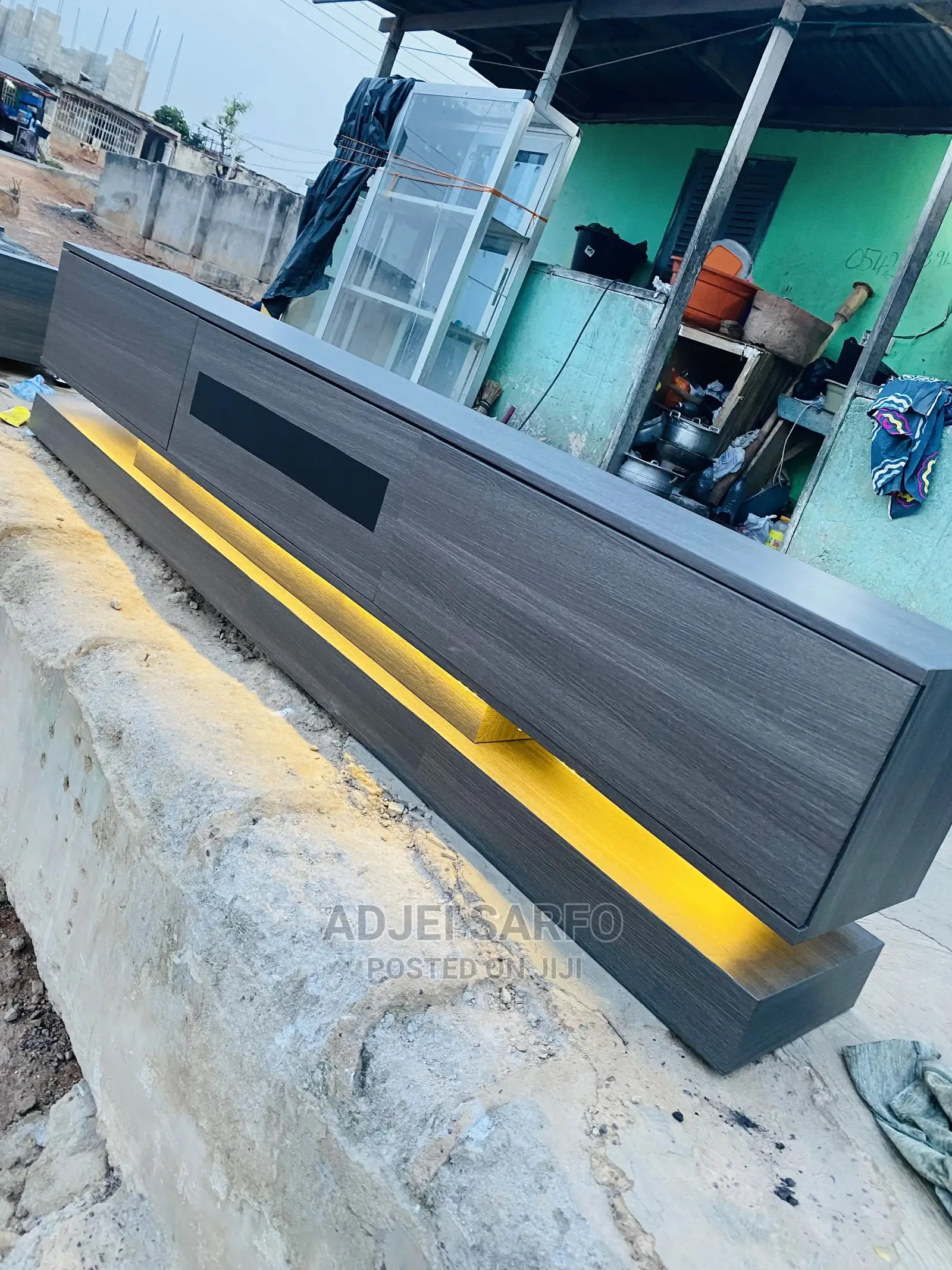 Original Led Tv Stand