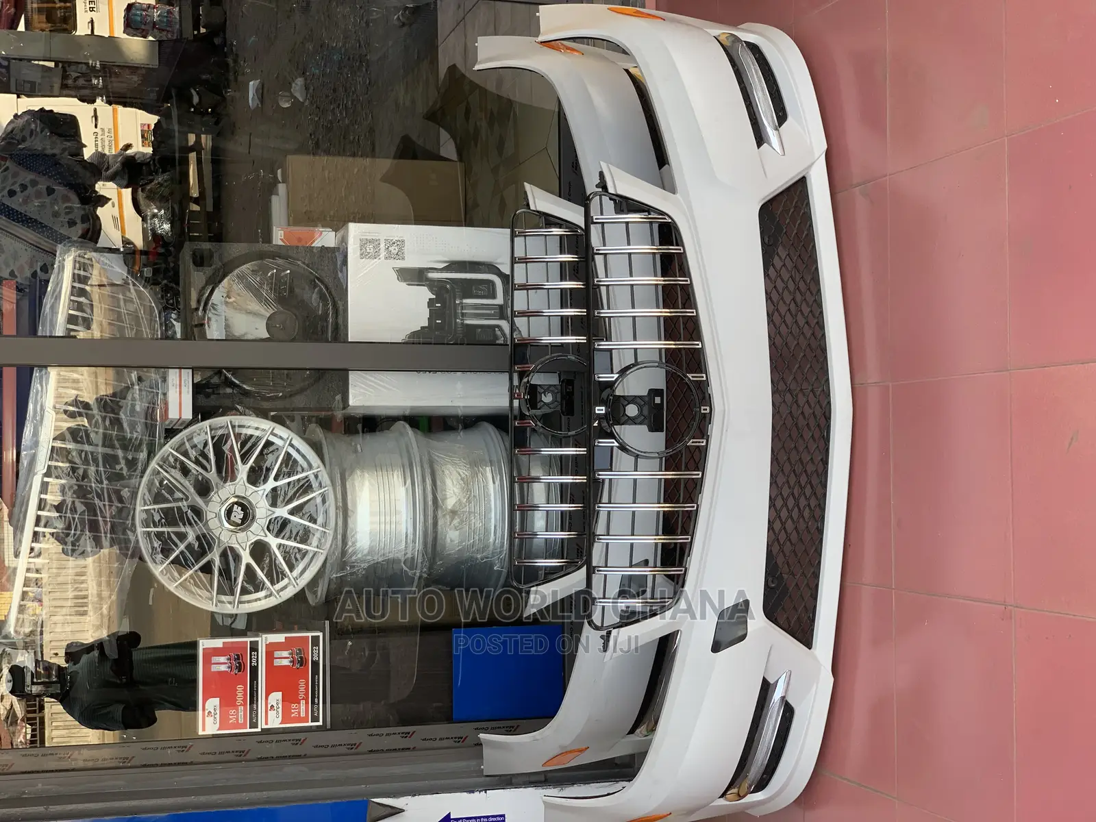 Mercedes Benz W204 C250 C300 Front Bumper Set 2012 2013 2014