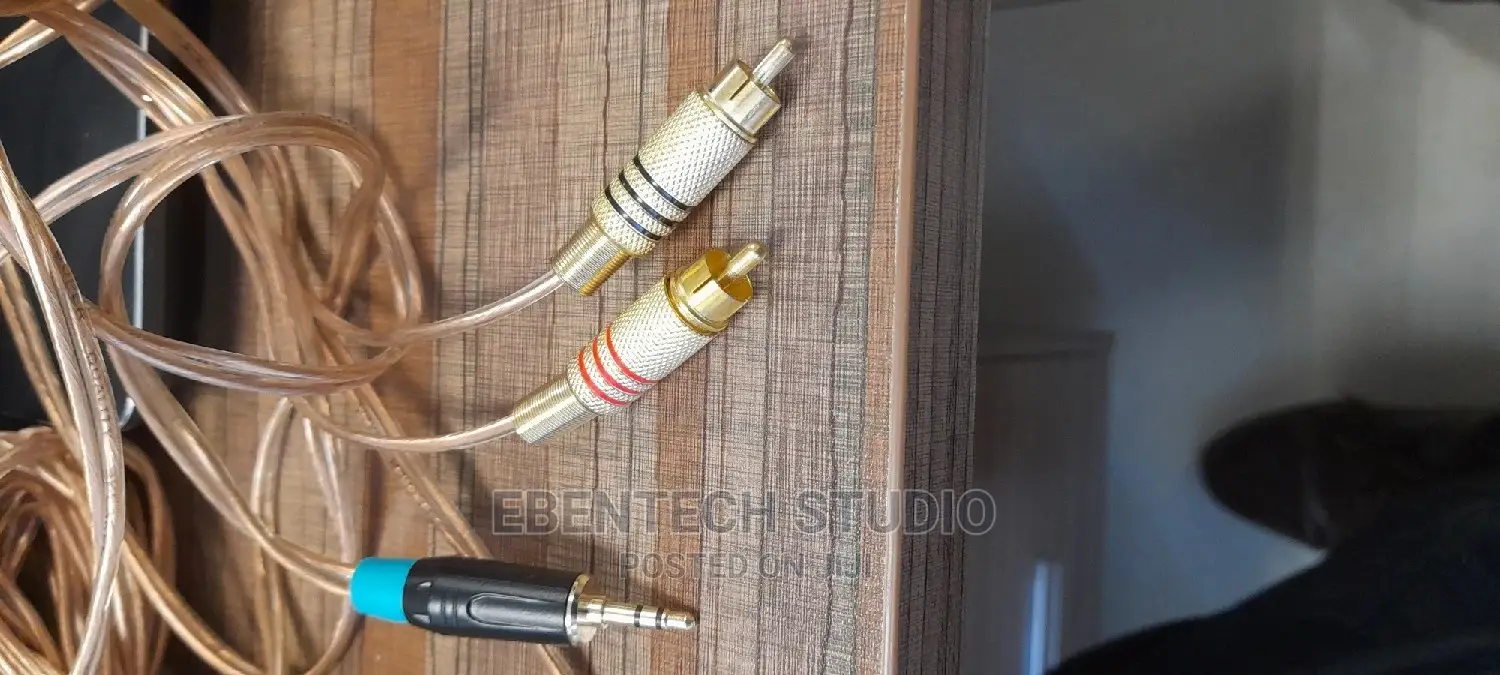 RCA Phono To 3.5mm Aux Stereo Audio Cable