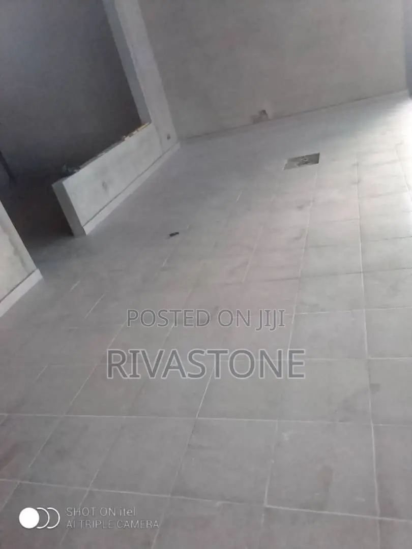 Pavement Blocks And Tiles In Installer