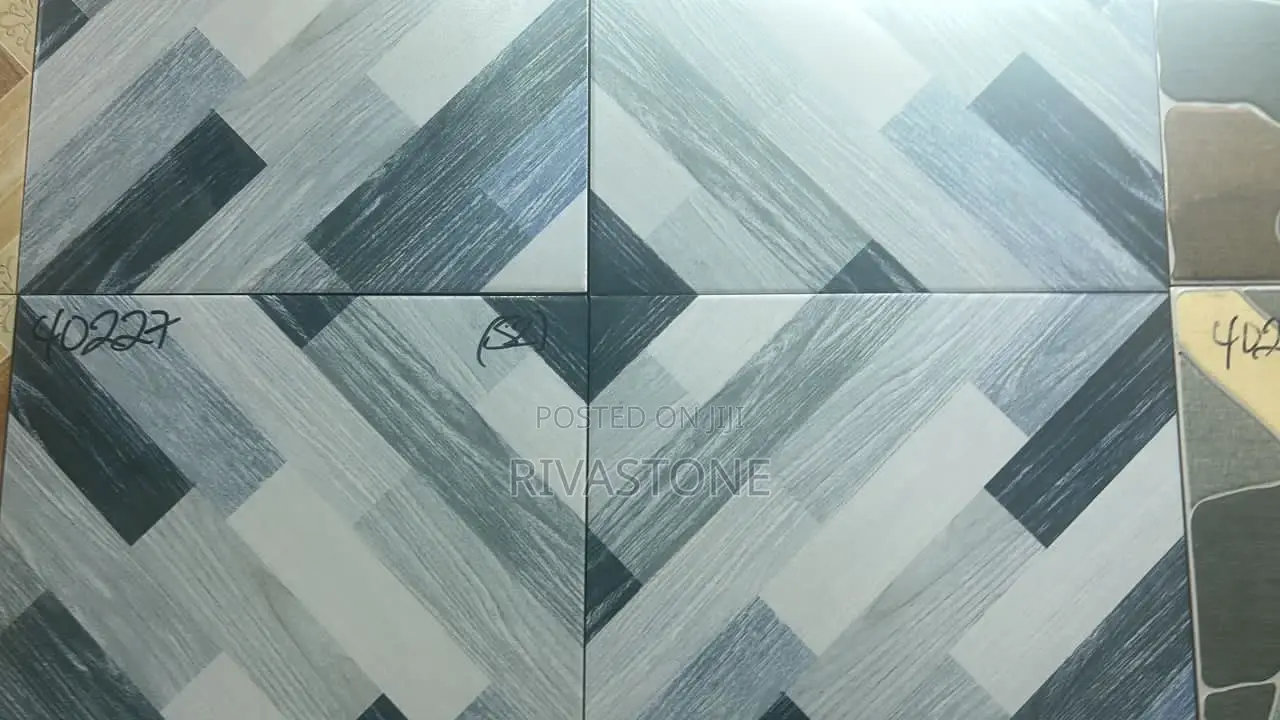 Pavement Blocks And Tiles In Installer