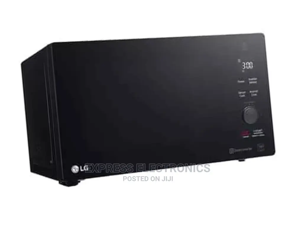 Black Finish LG 42L Neochef MH8265DIS Microwave