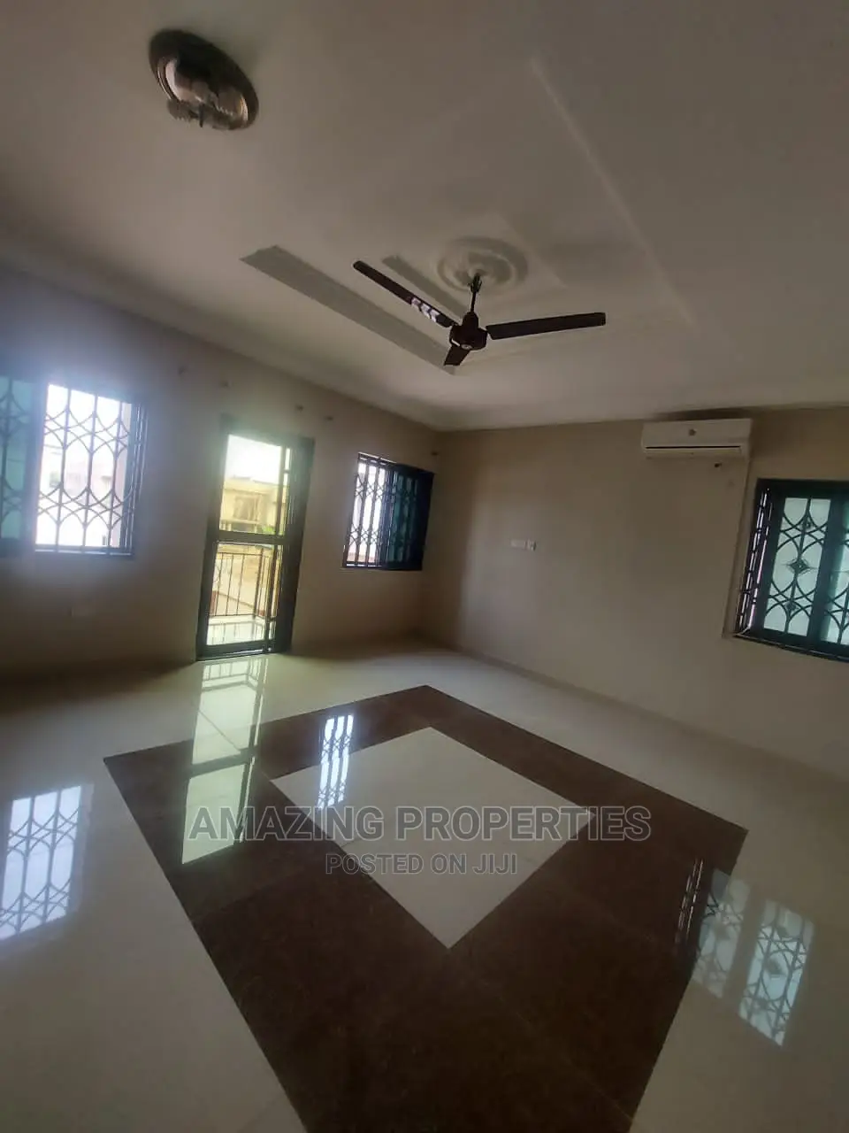 7bdrm House in East Legon for Rent