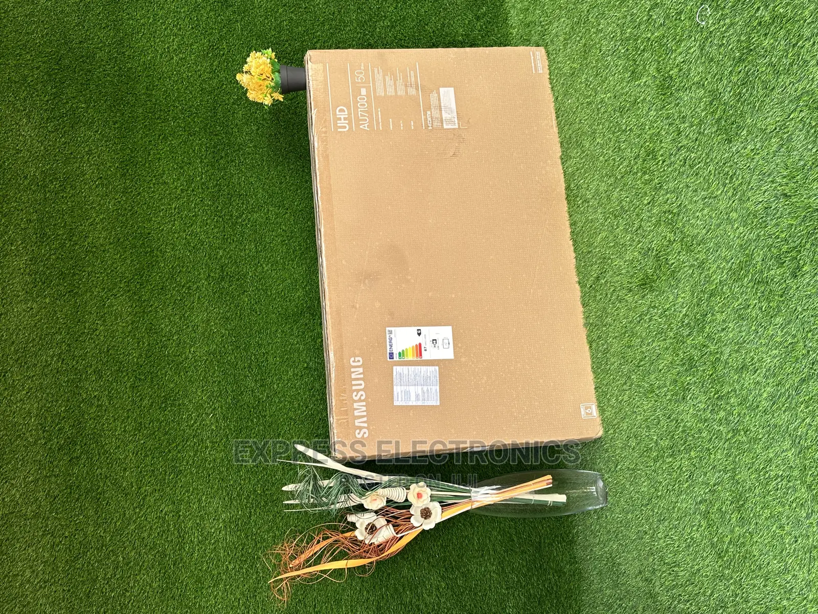 Samsung 50”UHD Display Au7172 Slim Black Screen Tv