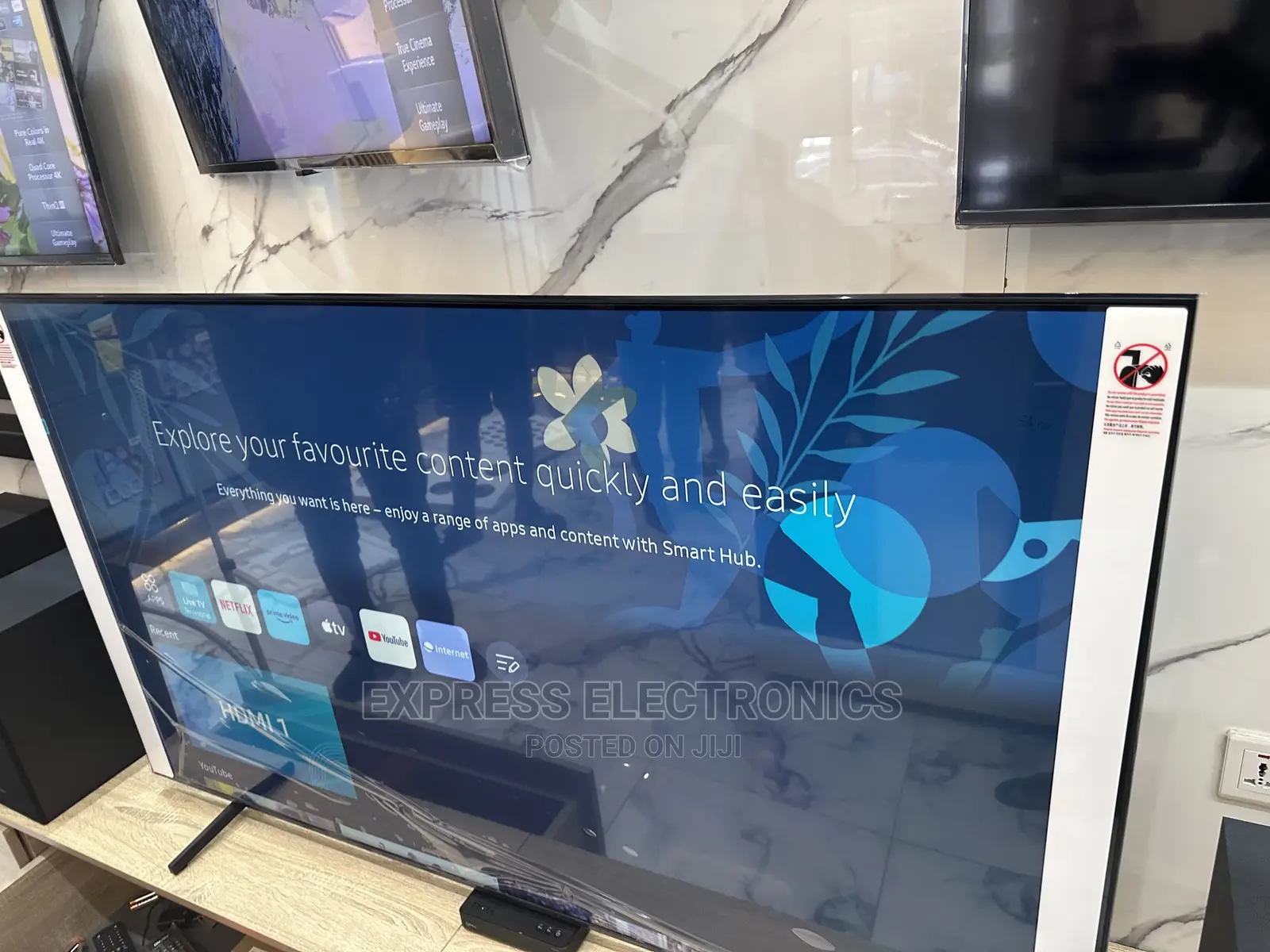 Samsung Crystal Processor Uhd 60”Au7172 Tv