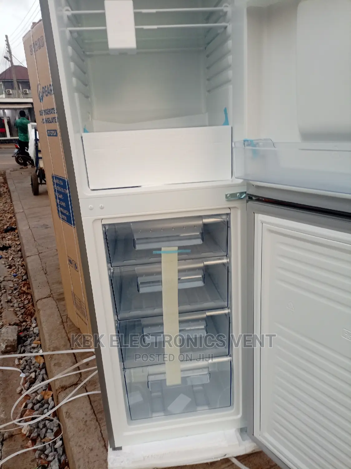 Rainbow 260ltr Double Door Fridge Water Dispenser