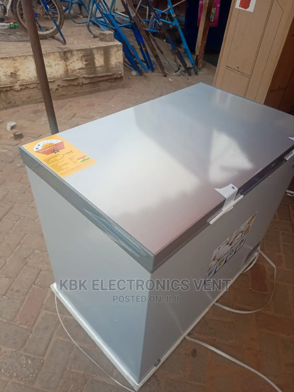 Pearl Pf290(251ltr Chest Freezer