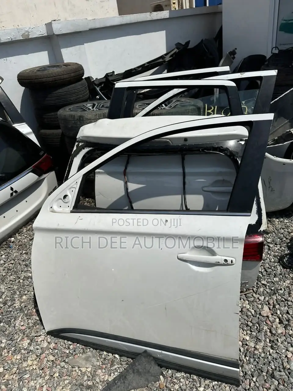 Outlander 2018 Door Complete I Have Everything for This Car