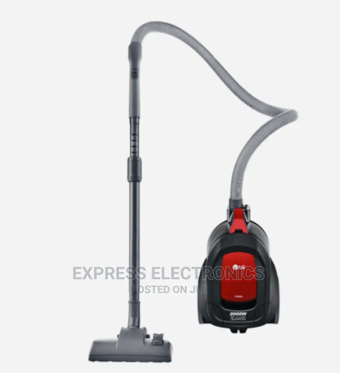 Pipe Longer and Easier to Use LG Bagless Vacuum Cleaner 1.3L