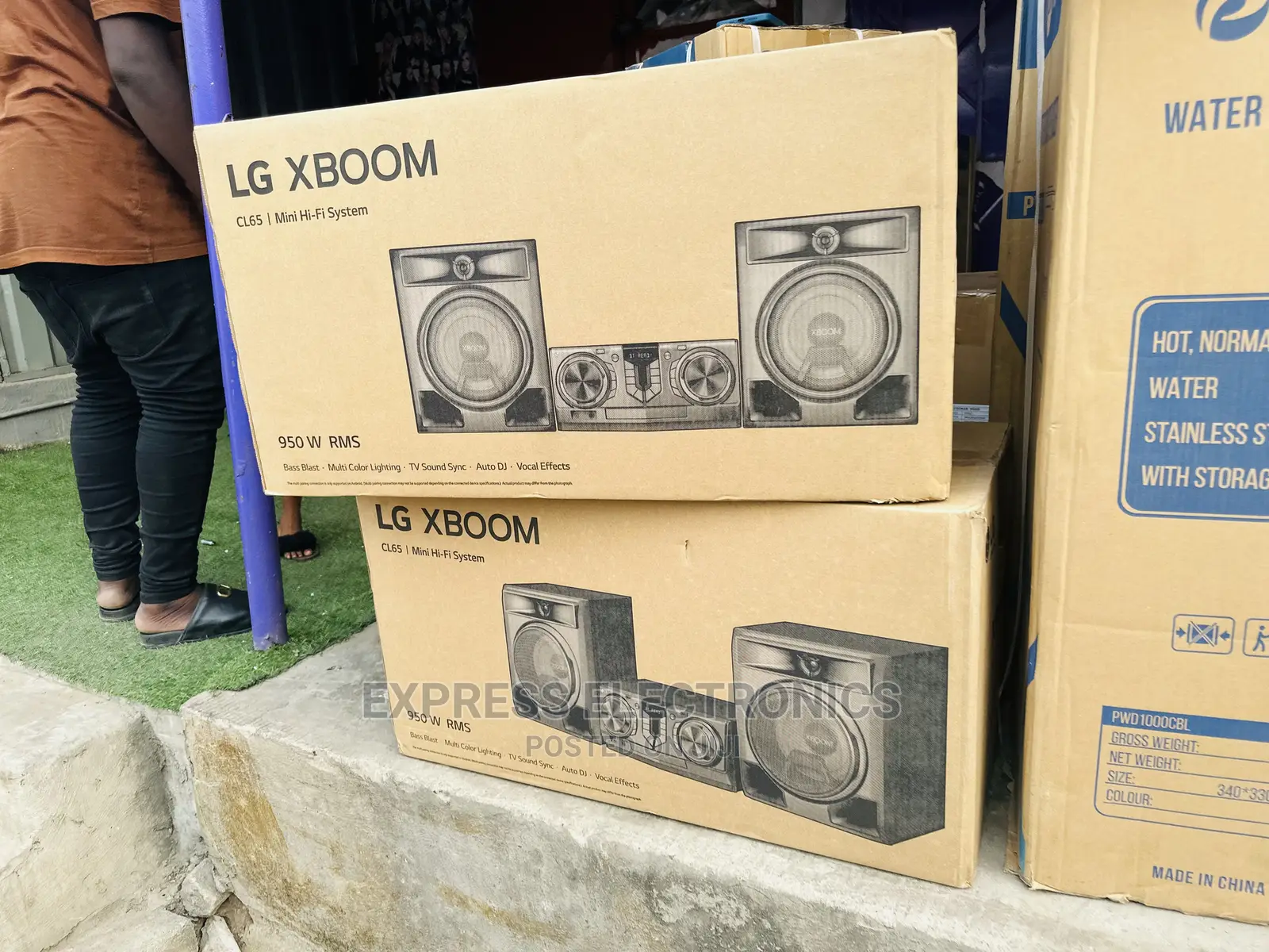 Sync Your Smartphone With the Beat CL65 LG Theater System