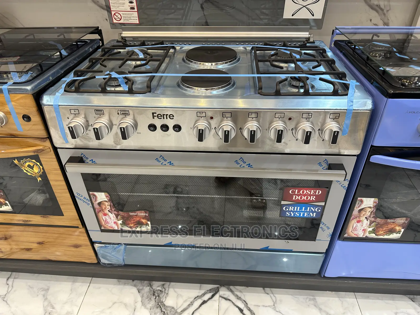4 Gas Burner, 2 Electric Auto Ignition Ferre Mesmeric Stove