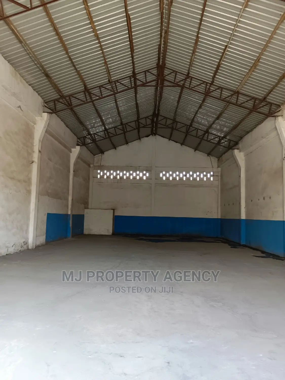 500 SQM Warehouse at Tema
