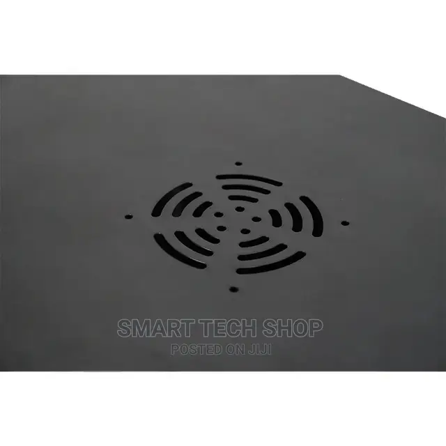 6 U Wall Mount Rack. Very High Quality Anti Rust With Key