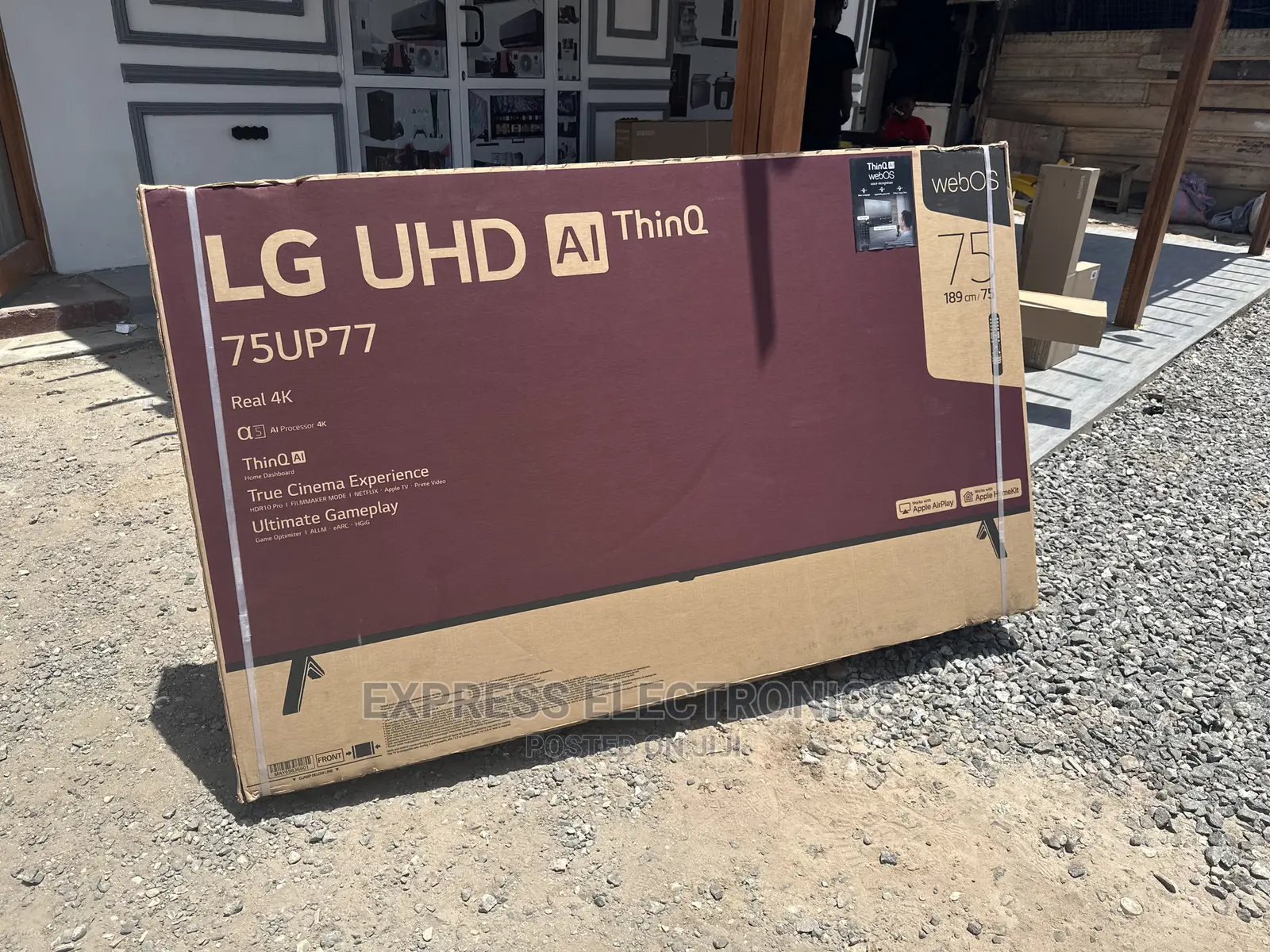 UP77 Series LG UHD 75” Tv Glossy + Free Home Theater