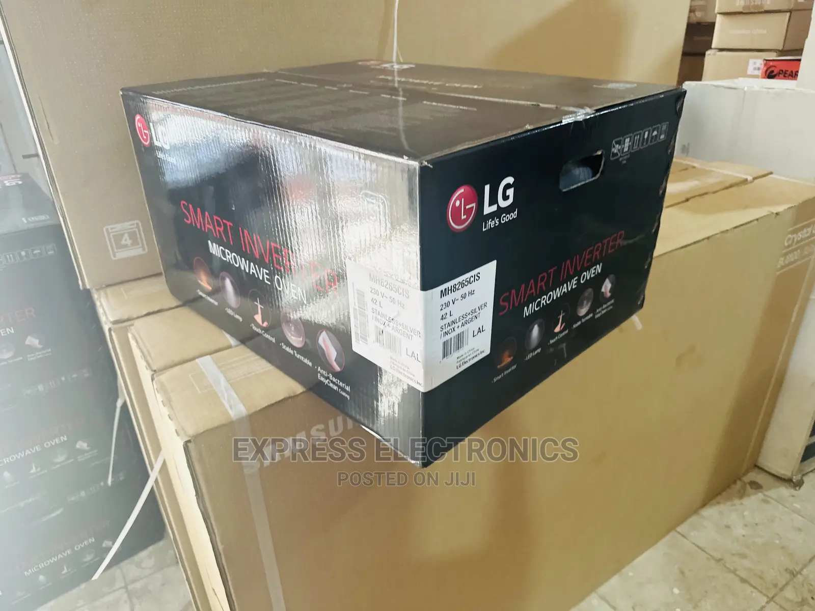 Tasty Grilling LG Oven Microwave One Body Black