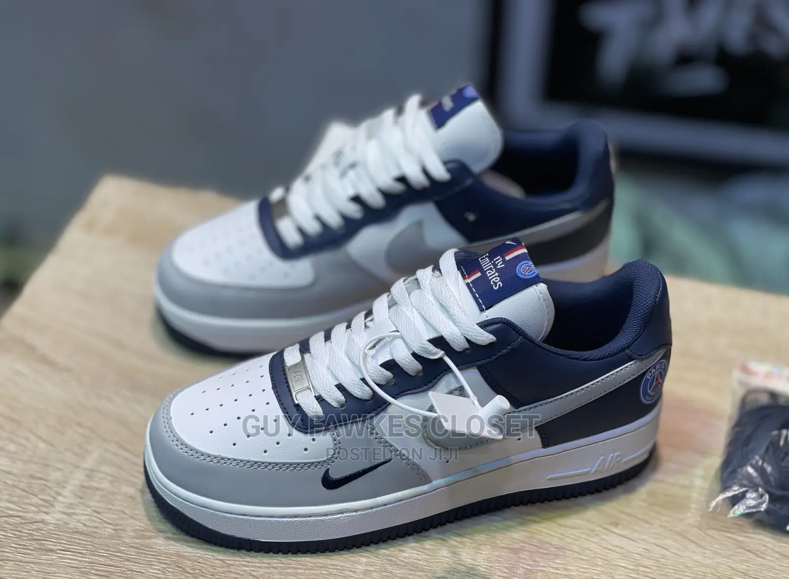 Nike Air Force 1 X Paris Saint-German