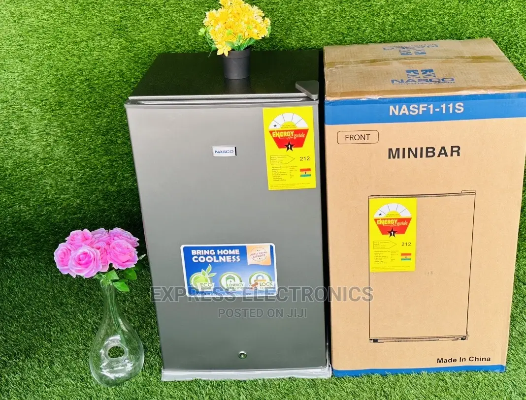 Enjoy Consistent Powerful Chill Nasco Table Top Fridge 1door