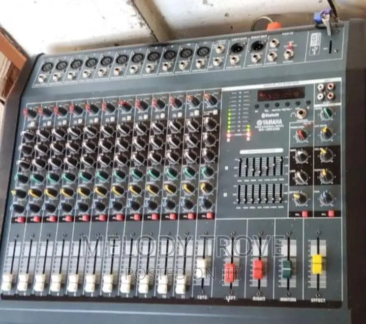 Yamaha Mk 1200 Usb Powered Mixer