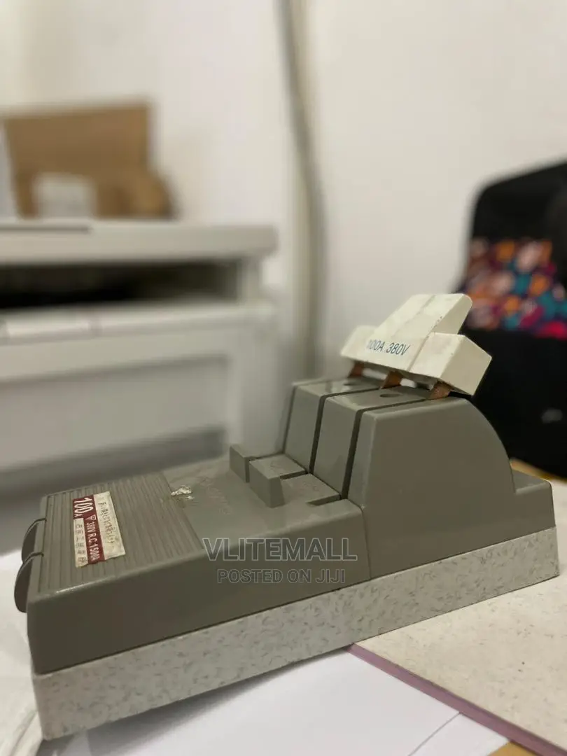 Closing Switch AC 100A 380V 3 Pole