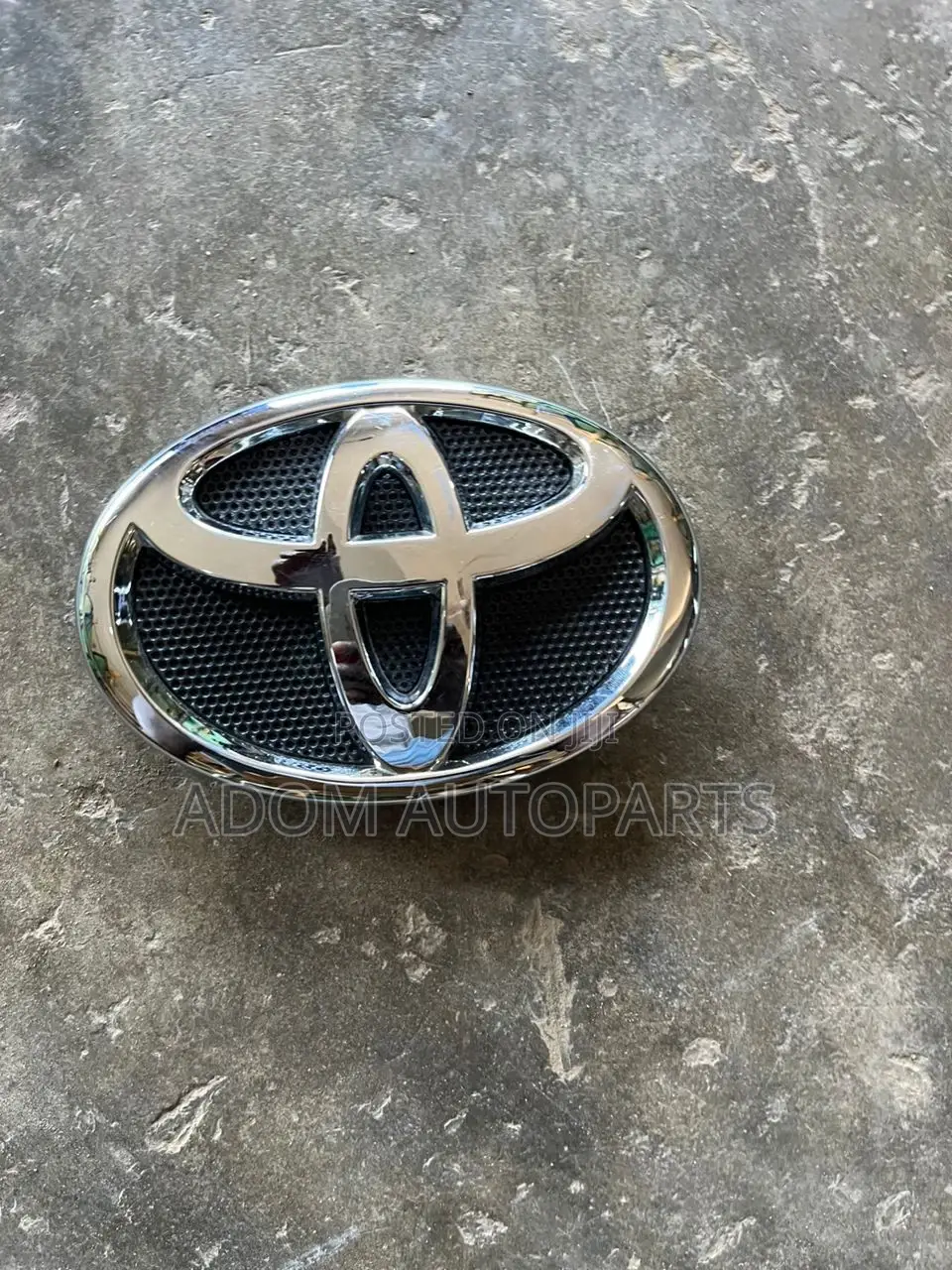 Toyota Corolla Emblem Crown