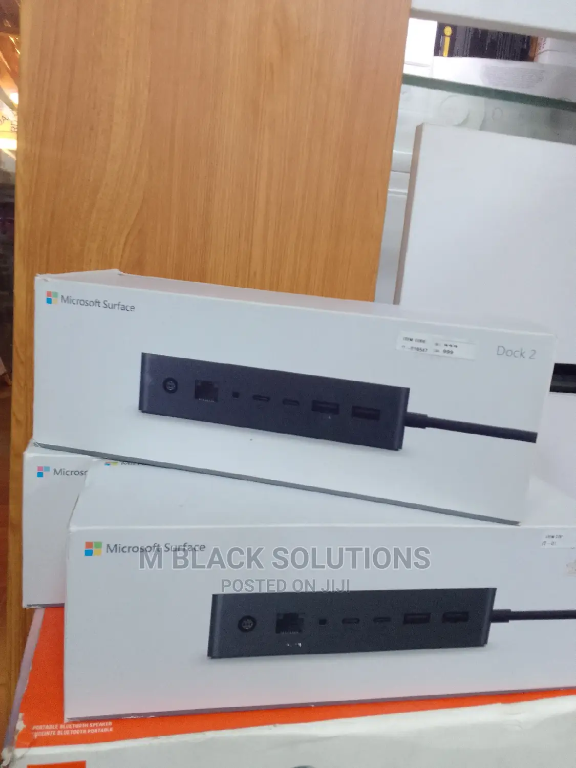 Microsoft Surface Dock 2