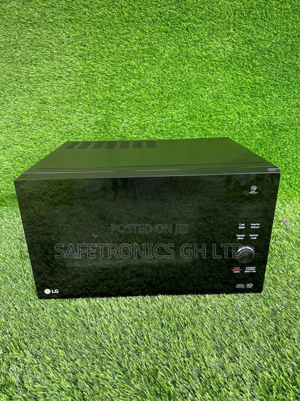 25 Liter “Solo” Neochef Microwave Oven , Glass Mirror Design