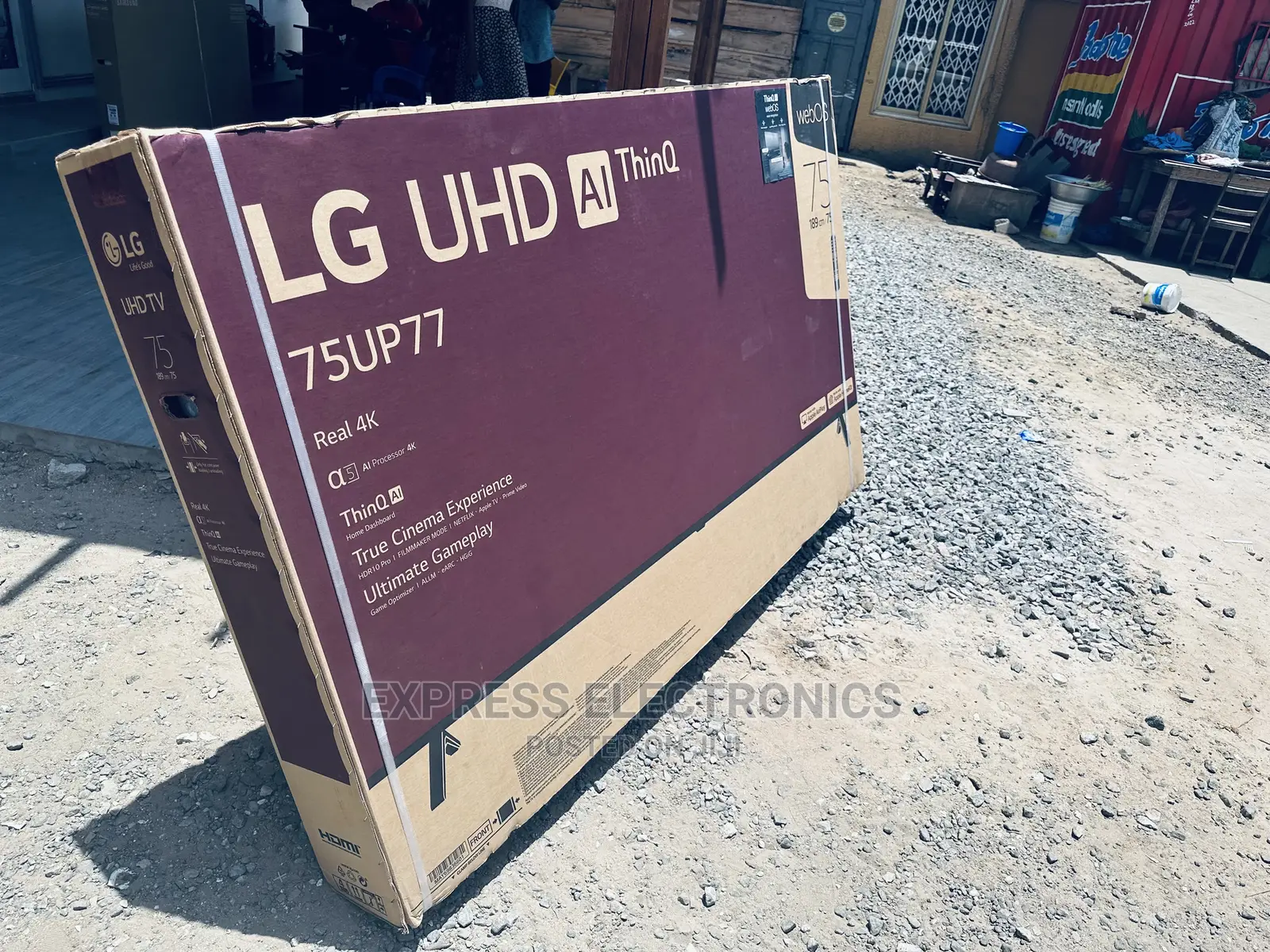 LG UHD Dynamic Contrast Display 75”Up77 Tv