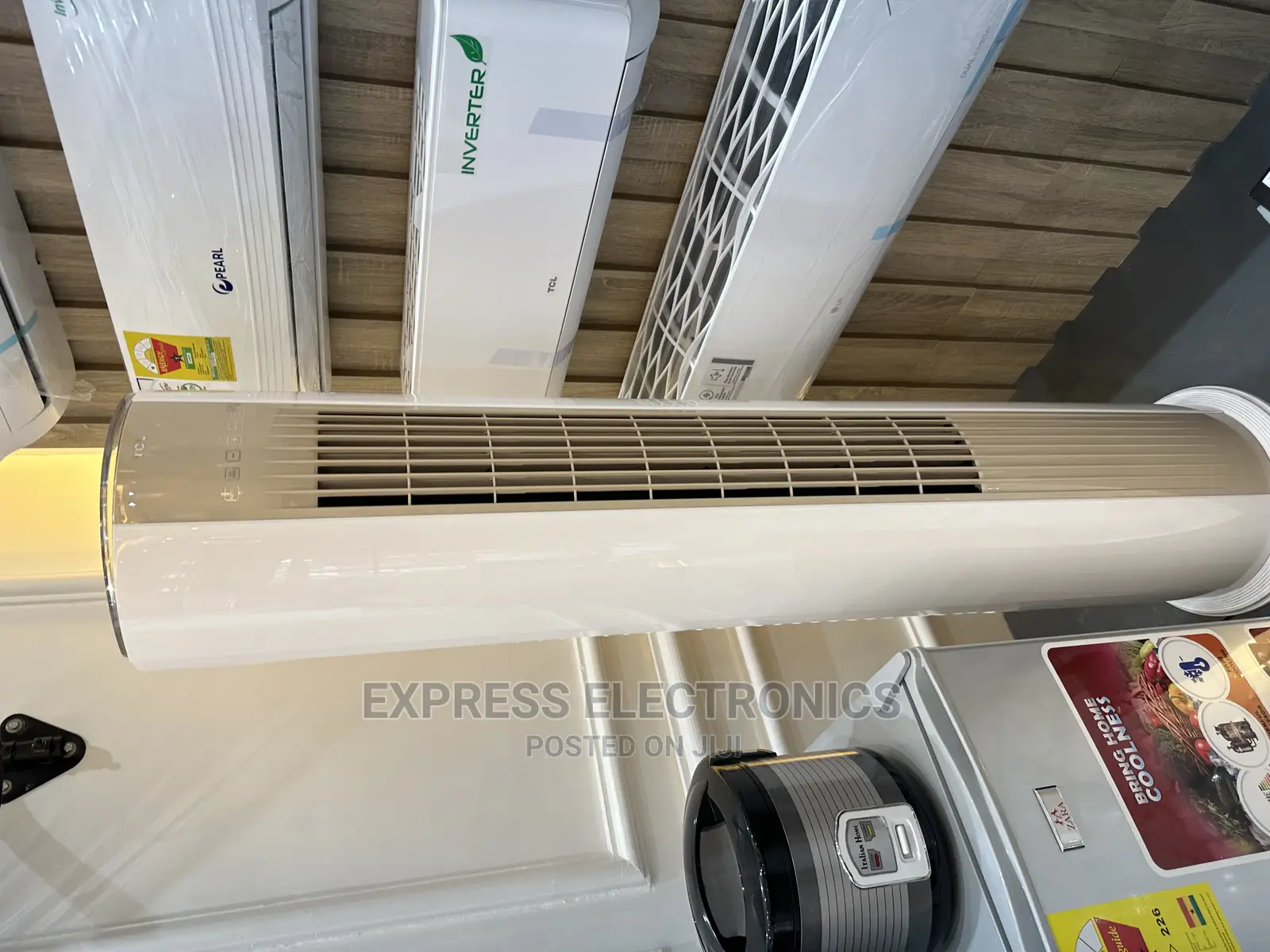 TCL 2.5hp Split Tower AC Standing White Color Floor