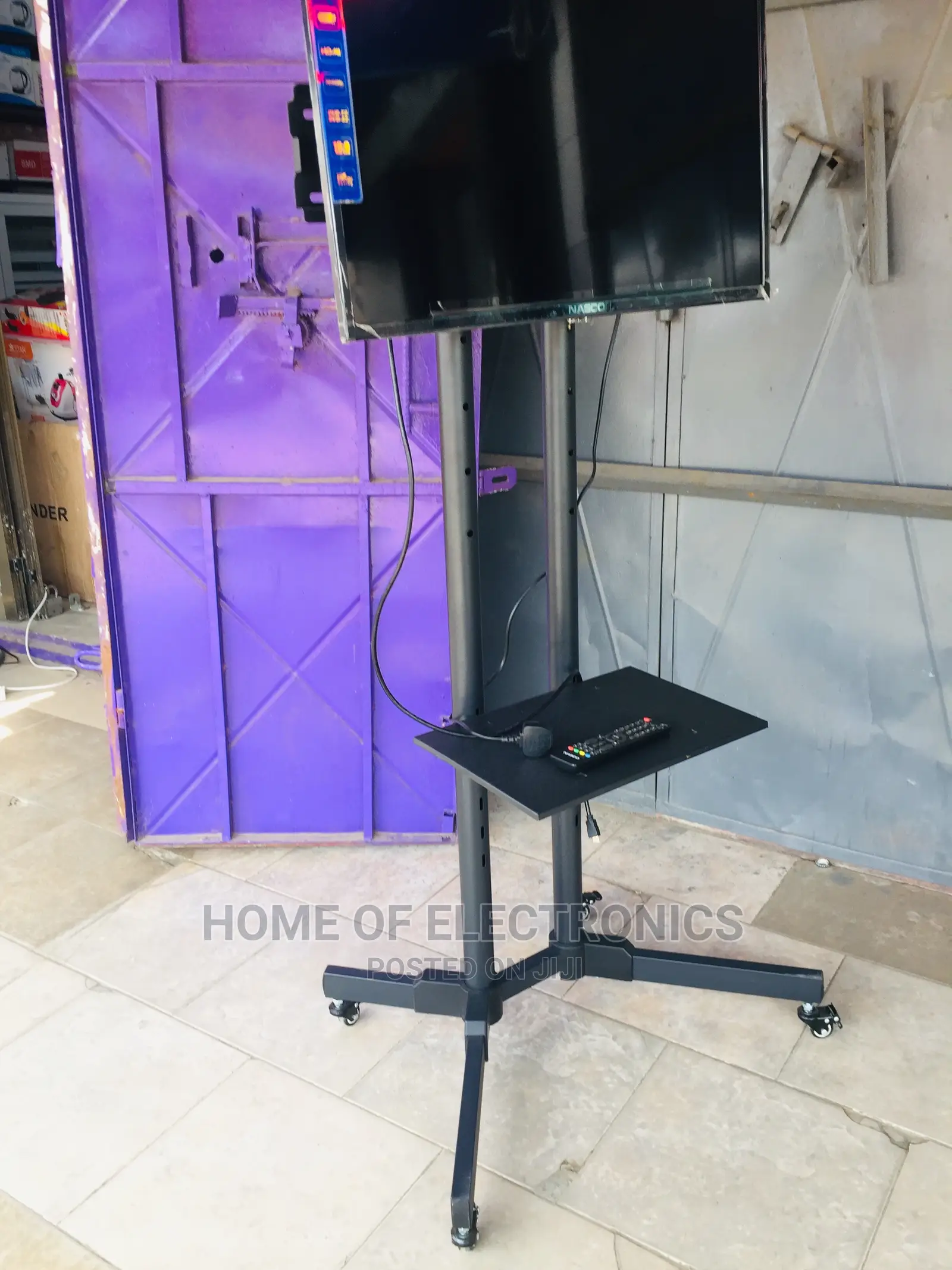 Top Choice Movable Mobile TV Stand With Wheels(32-70)